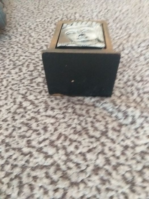 Cutie de birou pentru creioane si pixuri