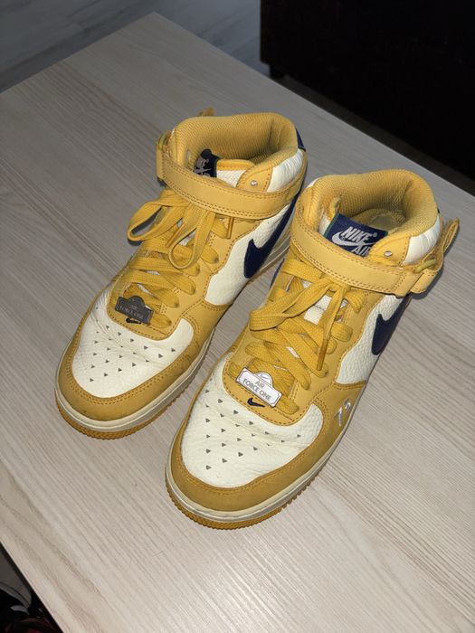 Air Force 1 Mid Paris