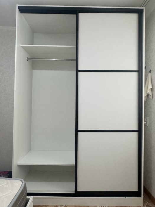 ШКАФ КУПЕ продам 1,6м