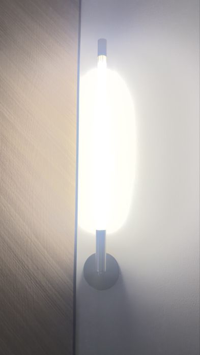 Бра сотилади (светильник) 2 шт бор