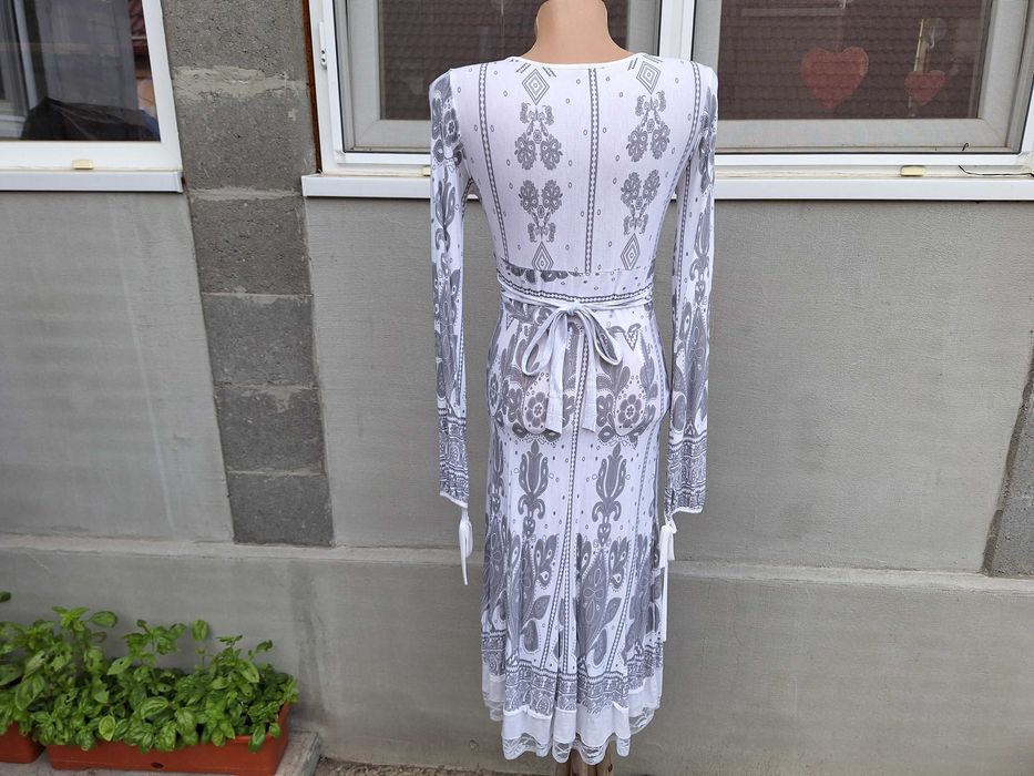 Texto | rochie dama | bust 78 cm | mar. 38 - 40 | S - M