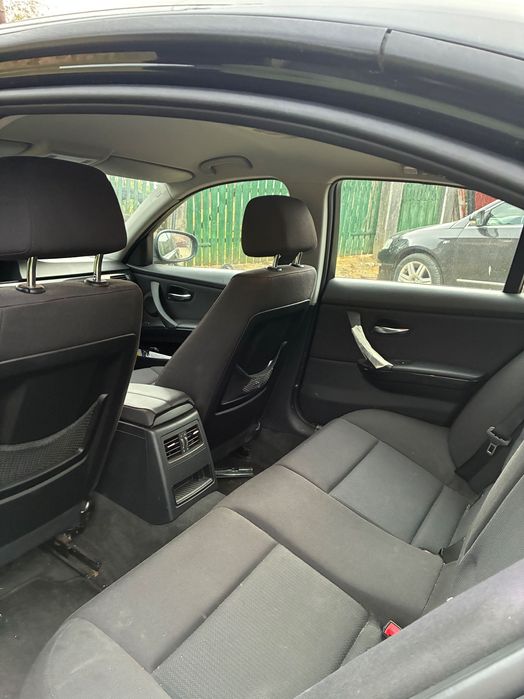 Vând BMW e90