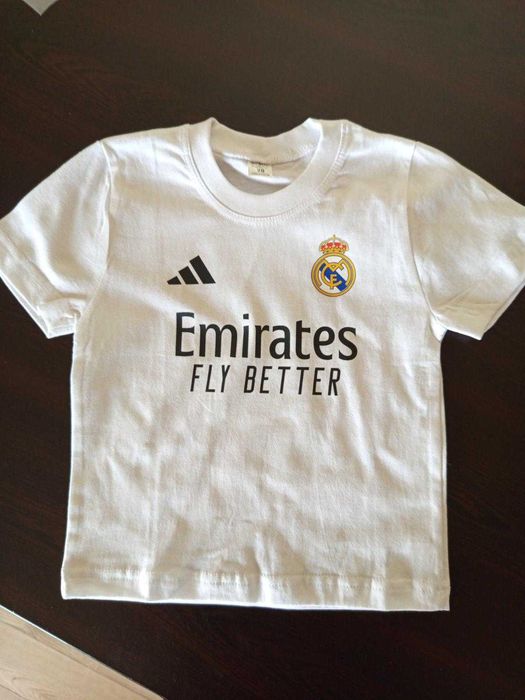 Детски футболни тениски Real Madrid с ИМЕ на гърба и номер по желание футболни фланелки