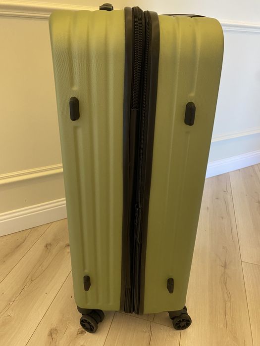 Большой чемодан Алматы