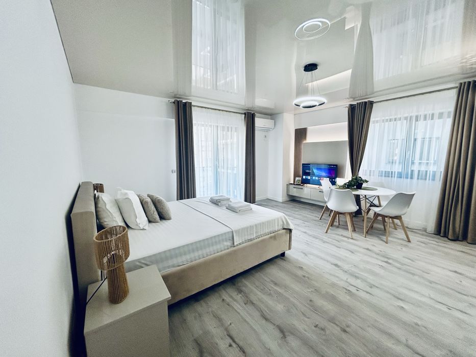 Adamant Towers- Regim Hotelier