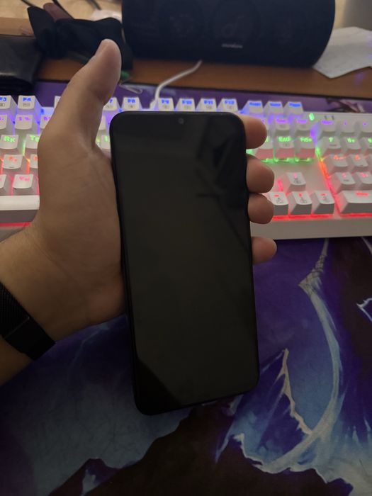 Poco m5 4/64gb в отличном состоянии