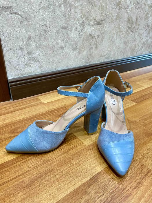 Босоножка sotiladi razmer 38