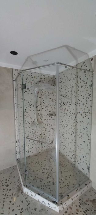 Душевая кабина трапеция