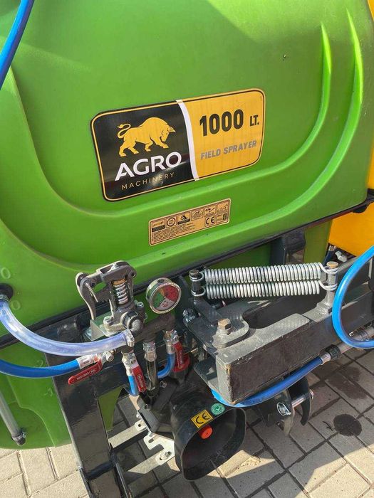 Полевые опрыскиватели  от 400 до 1000л.