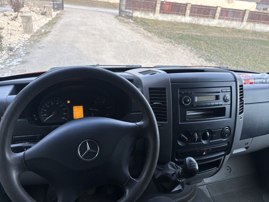 Mercedes sprinter 211 doka