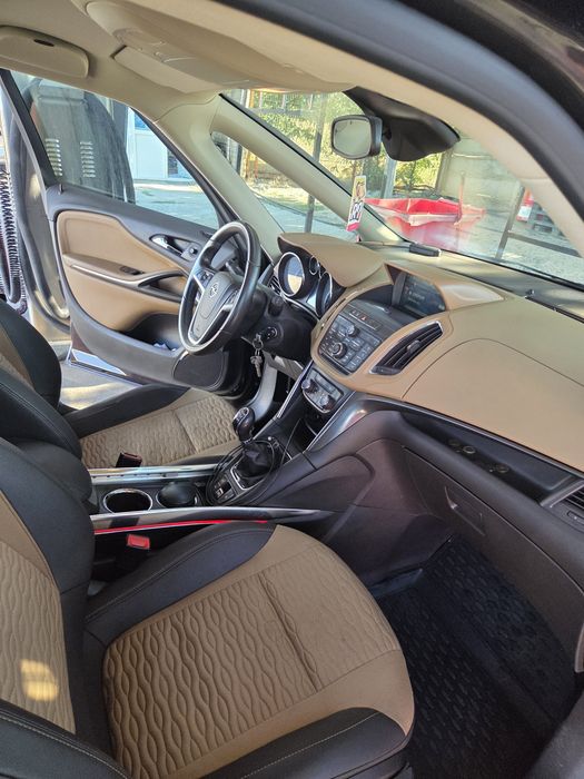 Opel zafira C tourer 7 locuri 2.0 diesel