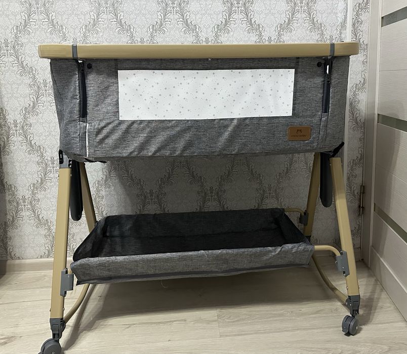 продам детский манеж / детскую кровать