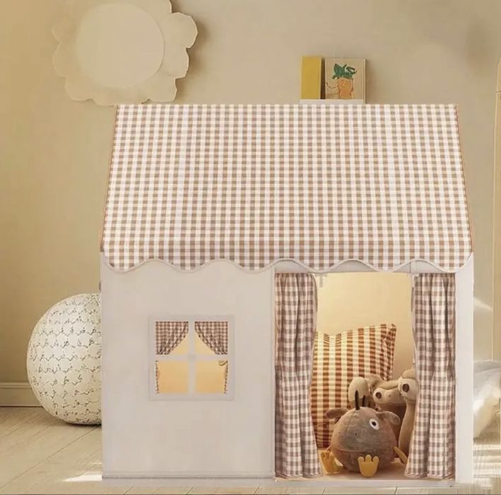 Детска Палатка Къщичка – Кът за Приключения