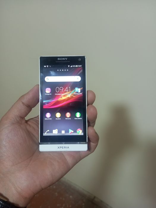 Sony xperia holati yaxshi