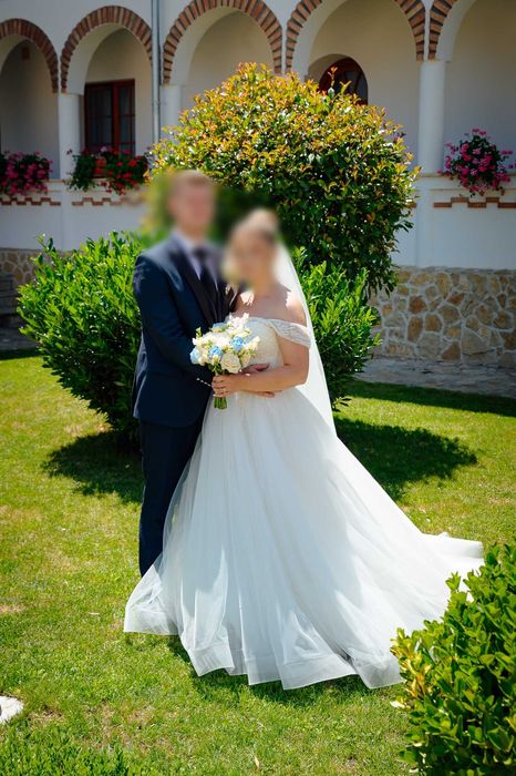 Rochita de mireasa S/M Just bride cu trena detasabila inclusa