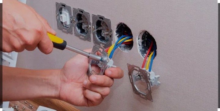 Elektrik polniy mantaj
