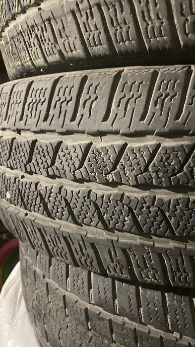 4 бр. зимни гуми за ван/пикап/бус HANKOOK RW06 215/60 RI6C 103T