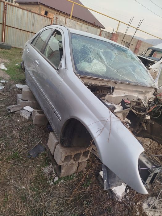 Кузов на мерседес С класс