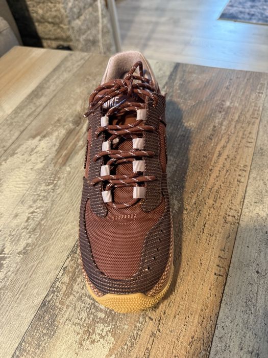 Дамски спортни обувки Nike