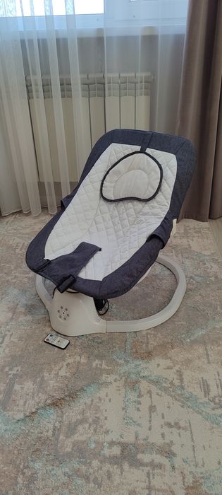 Продам детский электрошезлонг-качели