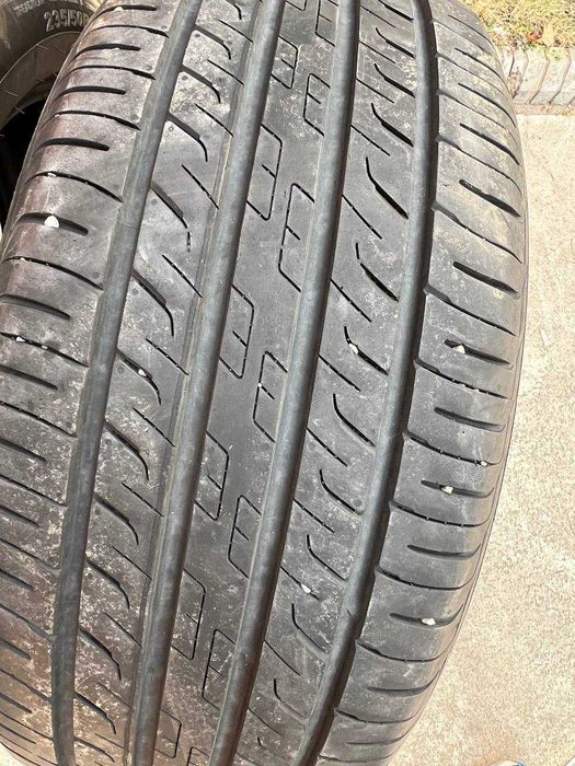 Giti BYD chempion радной балон 235/50/19