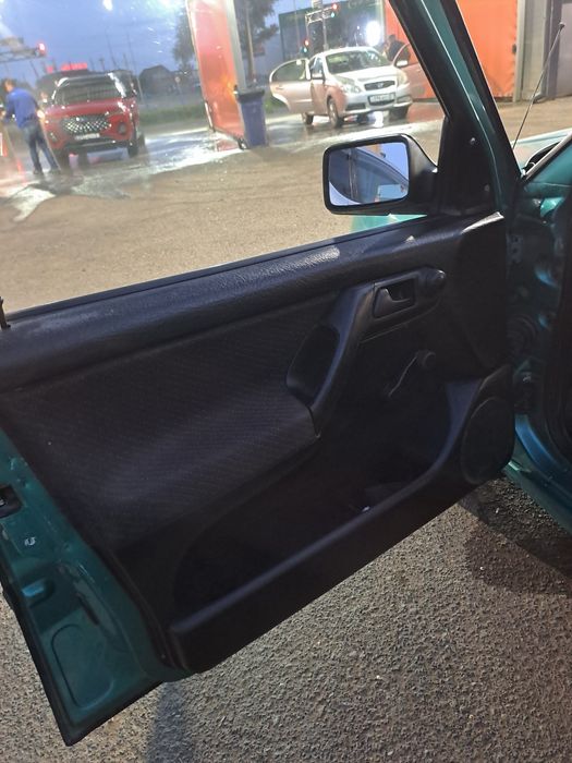 Продаётся машина фольксваген гольф 3