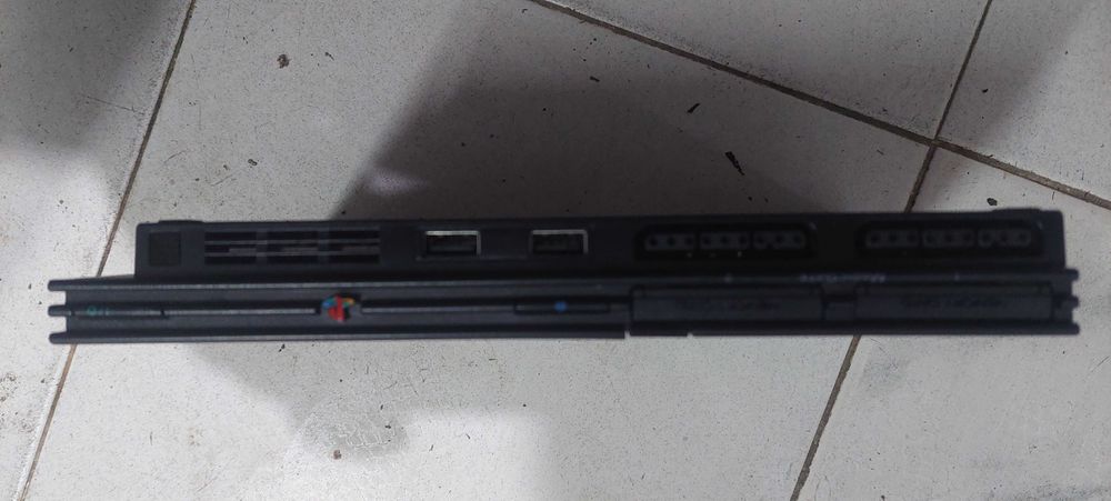 PlayStation 2 - slim