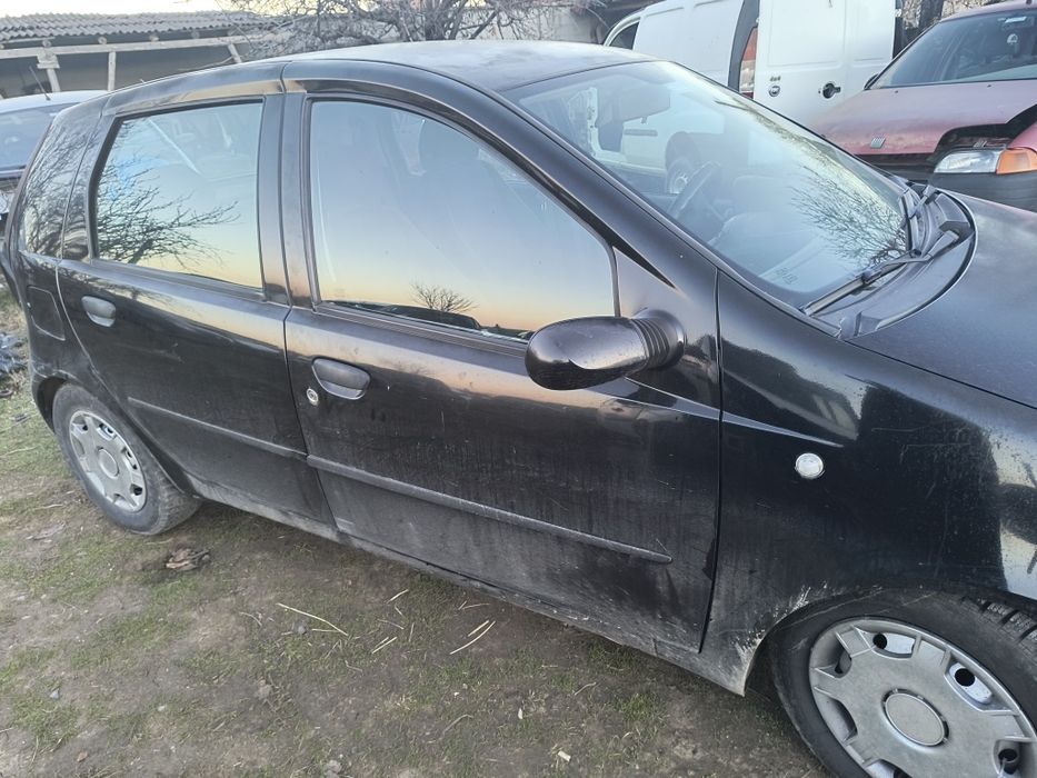 Фиат Пунто 1.9 жтд на части