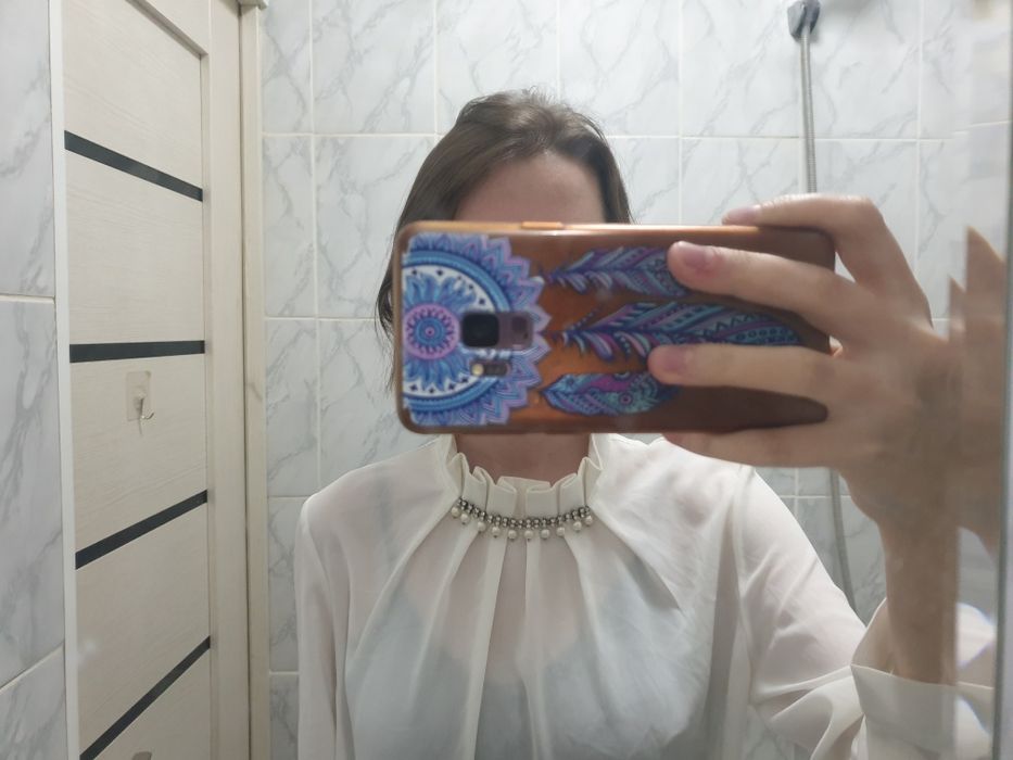 Блузка женская белая