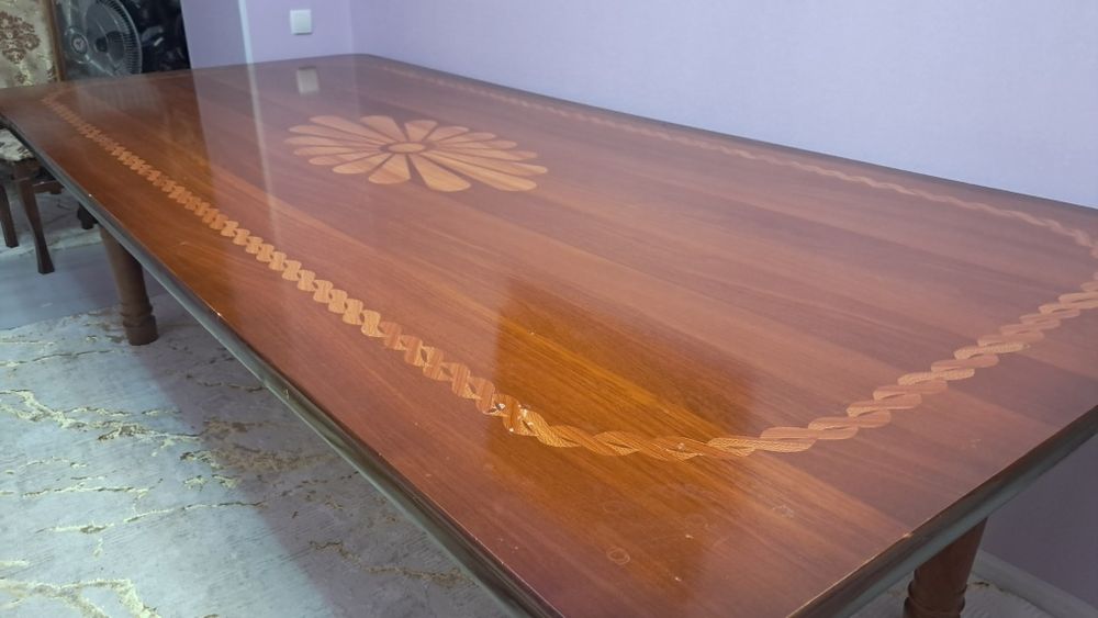 Stol sotiladi holati yaxshi