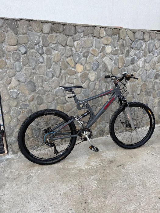 Bicicleta Rocky Mountain