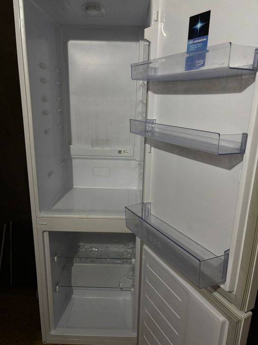 Холодильник beko