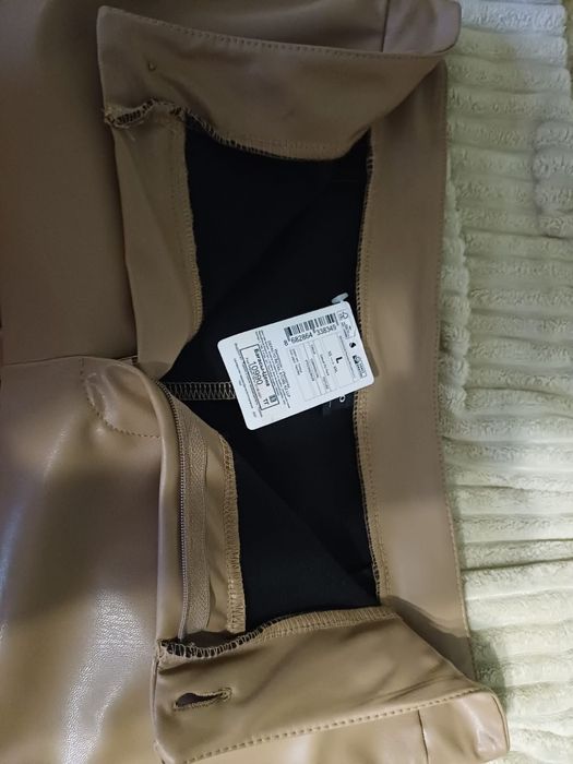 Новые брюки из экокожи