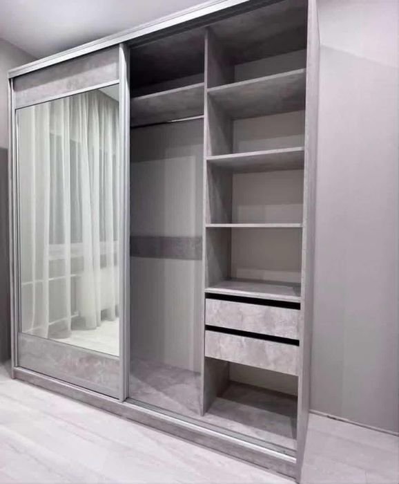 Шкаф купе  как новый