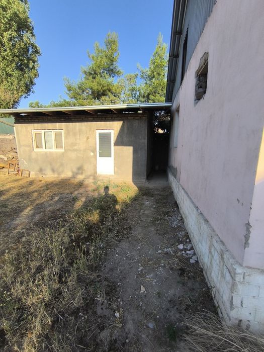 Дом Старые Сергели. 4 ком . 6 соток земли въезд для авто Баня. 69000уе