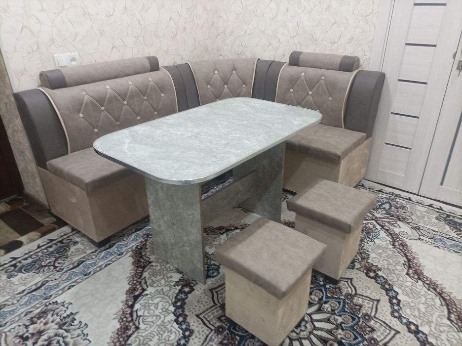 Кухонный уголги для вашего дома.оптимга