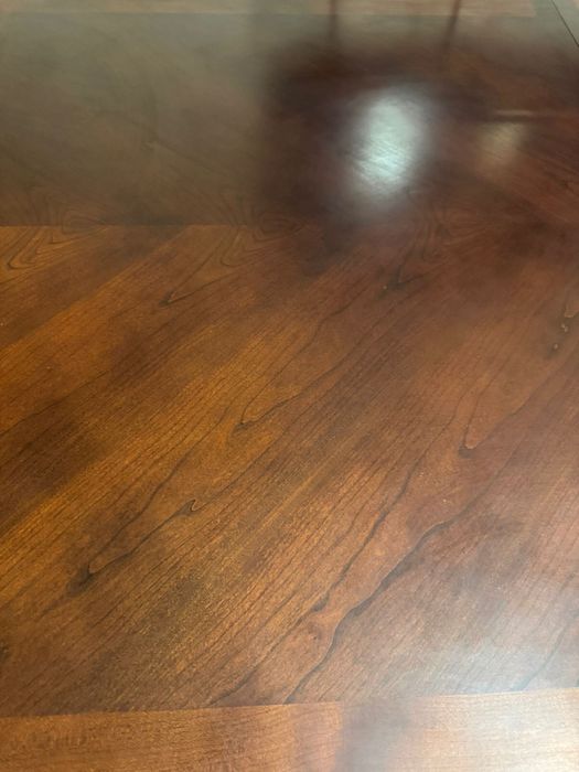 Продам большой стол