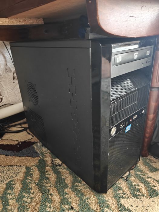 Компютер настолный