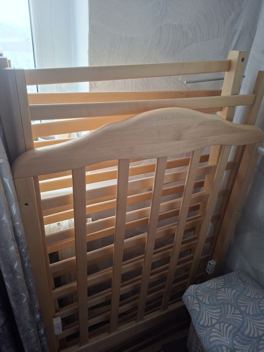 Продам кроватку детскую!
