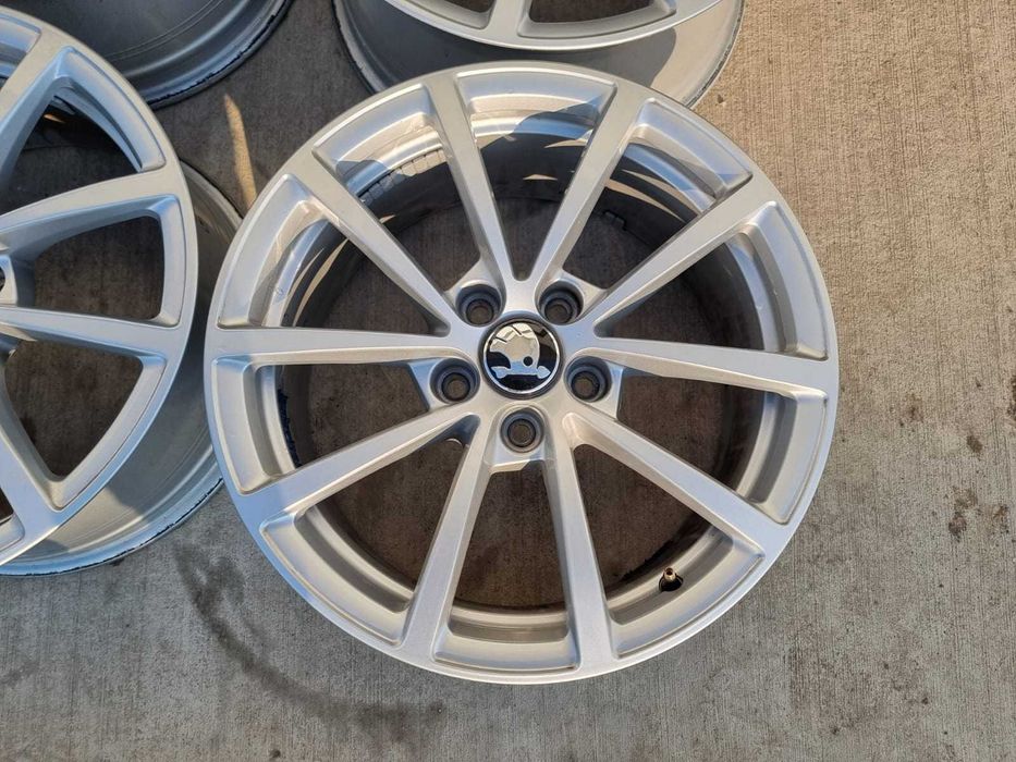 Jante R17 5x112 VW Passat,Golf,Caddy,Touran,SHARAN,TIGUAN;SKODA Karoq