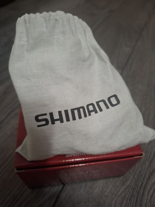 Vând Shimano Stradic