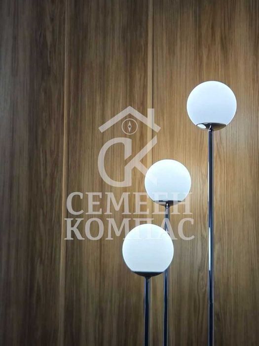 Двустаен луксозен апартамент/за първи наематели