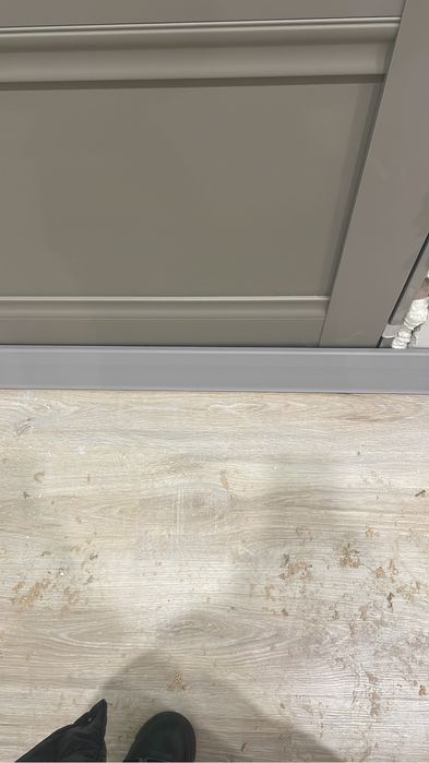 Плинтус в комплекте