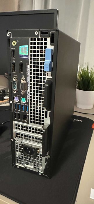 Компютър Dell 7050 SFF