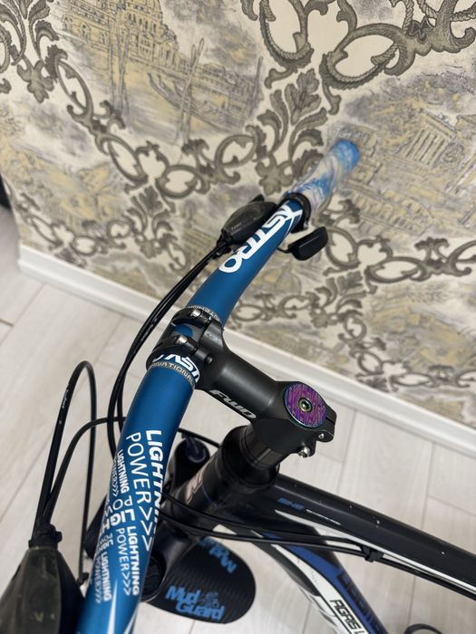 Продам раму 19 Forward