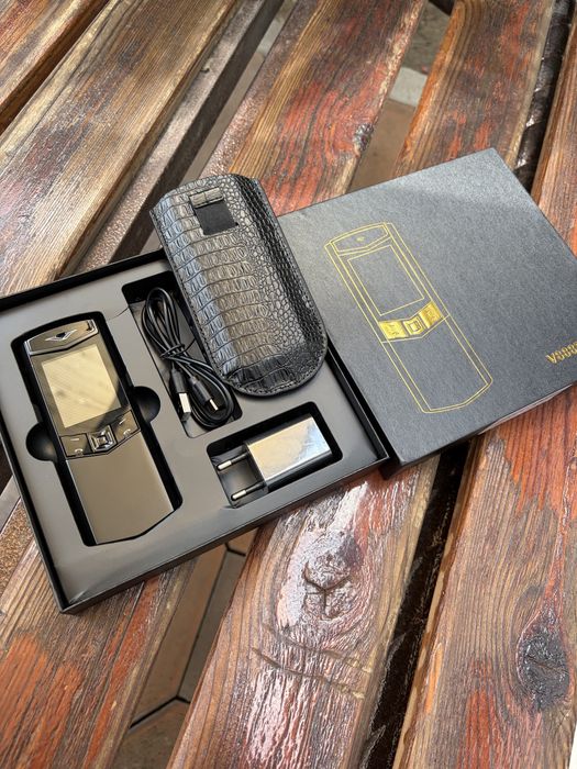 Vertu Слайдер Black