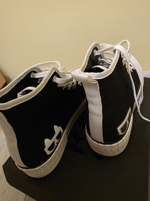 Karl Lagerfeld кецове