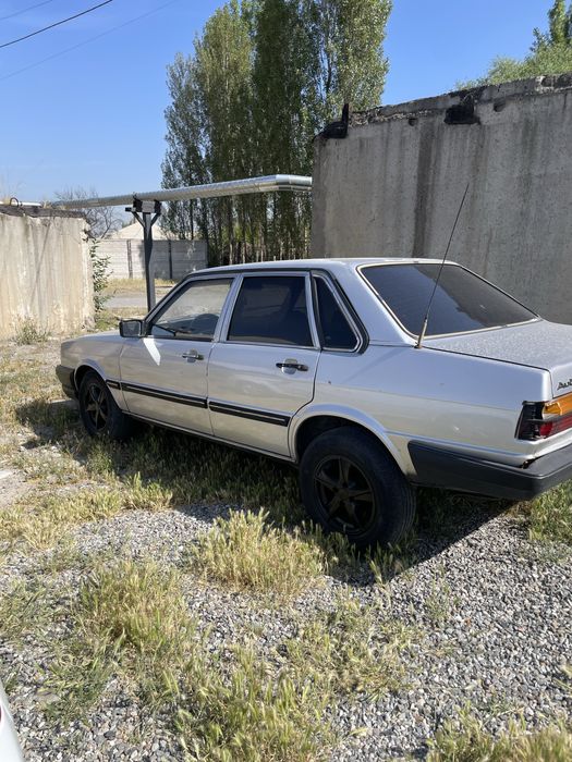 Audi srochna sotiladi