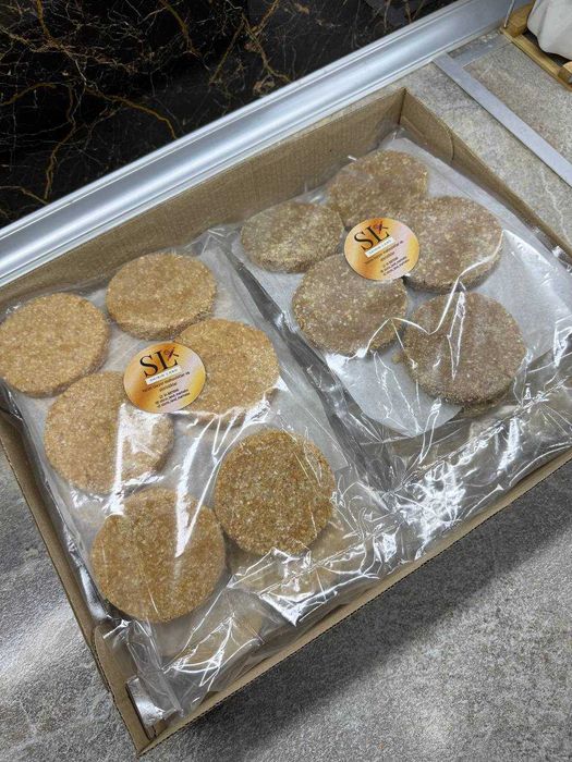 Гўшт  хамир махсулотлари полуфабрикатлар Котлет тифтель фрикаделькалар