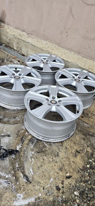 Vând jante bmw pe 17